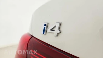 2025 BMW i4 M50 - miniatura 36