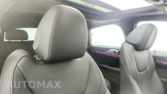 2025 BMW i4 M50 - miniatura 39