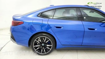2025 BMW i4 M50 – miniatura 12