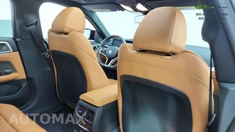 2025 BMW i4 M50 – miniatura 26