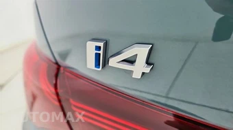 2025 BMW i4 M50 – miniatura 17