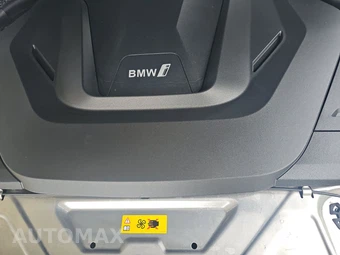 2025 BMW i4 M50 – miniatura 15