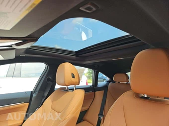 2025 BMW i4 xDrive40 - miniatura 11