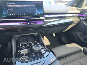 2025 BMW i5 eDrive40 – miniatura 17