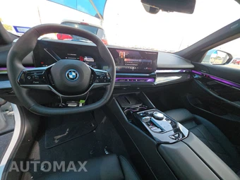 2025 BMW i5 eDrive40 - miniatura 11