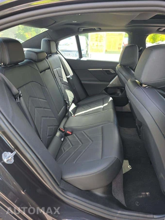 2025 BMW i5 eDrive40 - miniatura 16