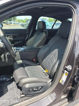 2025 BMW i5 eDrive40 - miniatura 6