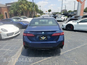 2025 BMW i5 M60 - miniatura 5