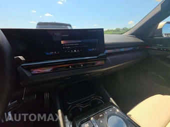 2025 BMW i5 xDrive40 M SPORT LINE - miniatura 10