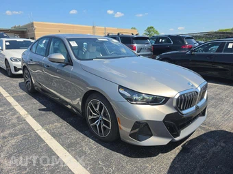 2025 BMW i5 xDrive40 M SPORT LINE - miniatura 4