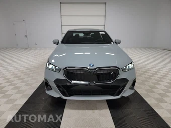 2025 BMW i5 xDrive40 M SPORT LINE - miniatura 2