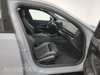 2025 BMW i5 xDrive40 M SPORT LINE - miniatura 8