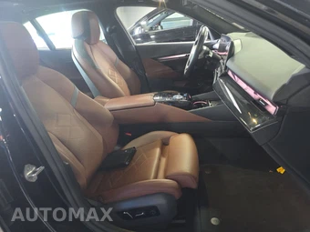 2025 BMW i5 xDrive40 M SPORT LINE - miniatura 8