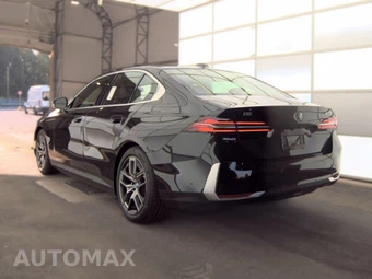 2025 BMW i5 xDrive40 - miniatura 8