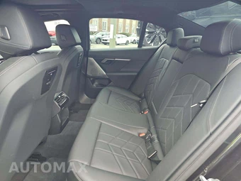 2025 BMW i5 xDrive40 – miniatura 13