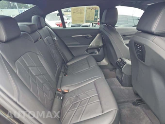 2025 BMW i5 xDrive40 – miniatura 16