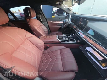 2025 BMW i7 eDrive50 M SPORT LINE – miniatura 8