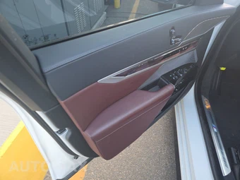 2025 BMW i7 eDrive50 M SPORT LINE – miniatura 9