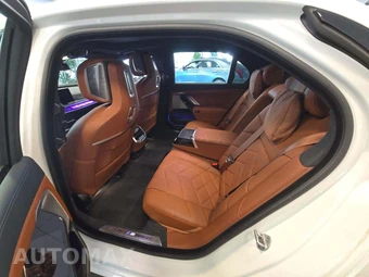 2025 BMW i7 eDrive50 M SPORT LINE - miniatura 13