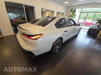 2025 BMW i7 eDrive50 M SPORT LINE - miniatura 3