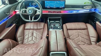 2025 BMW i7 eDrive50 M SPORT LINE – miniatura 20