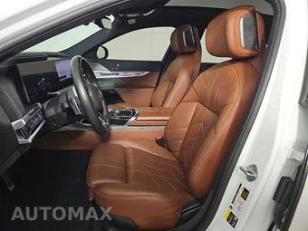 2025 BMW i7 eDrive50 M SPORT LINE – miniatura 7