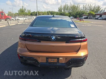2025 BMW i7 M70 – miniatura 5