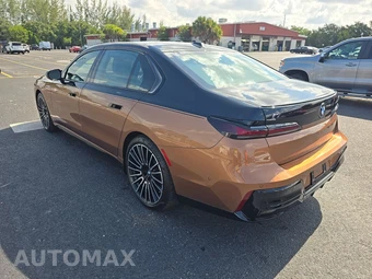 2025 BMW i7 M70 – miniatura 6