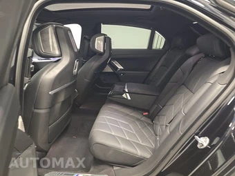 2025 BMW i7 xDrive60 M SPORT LINE - miniatura 13