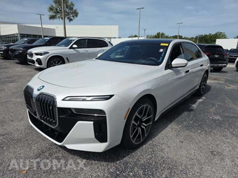 2025 BMW i7 xDrive60 M SPORT LINE