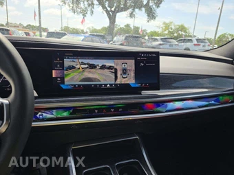 2025 BMW i7 xDrive60 M SPORT LINE – miniatura 10