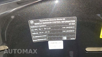2025 BMW i7 xDrive60 - miniatura 25