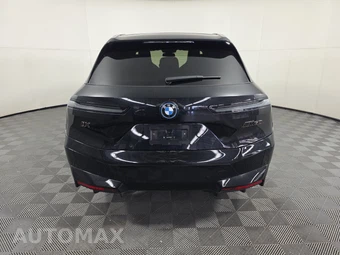 2025 BMW iX M60 - miniatura 5