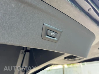 2025 BMW iX xDrive50 - miniatura 14