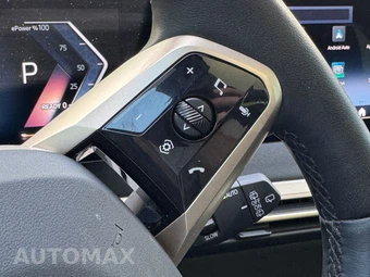2025 BMW iX xDrive50 - miniatura 37