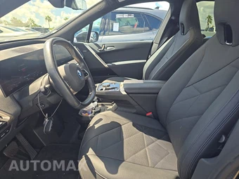 2025 BMW iX xDrive50 - miniatura 13