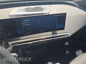 2025 BMW iX xDrive50 - miniatura 17