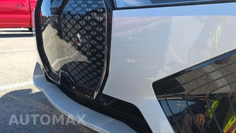 2025 BMW iX xDrive50 - miniatura 21