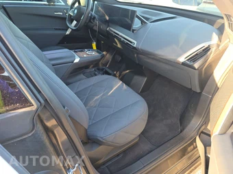 2025 BMW iX xDrive50 - miniatura 8