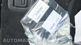 2025 BMW iX xDrive50 - miniatura 19