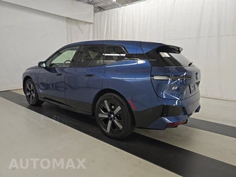 2025 BMW iX xDrive50 - miniatura 6