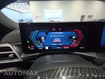 2025 BMW M3 Sedan Competition xDrive - miniatura 9