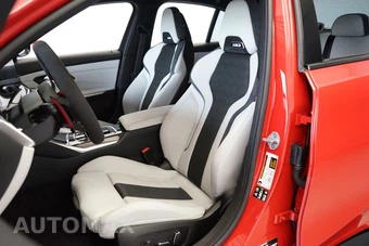 2025 BMW M3 Sedan Competition xDrive - miniatura 11