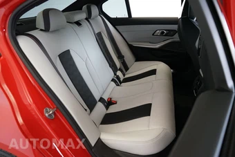 2025 BMW M3 Sedan Competition xDrive - miniatura 21