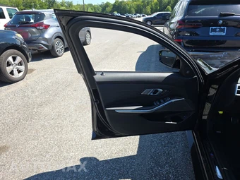2025 BMW M3 Sedan - miniatura 9