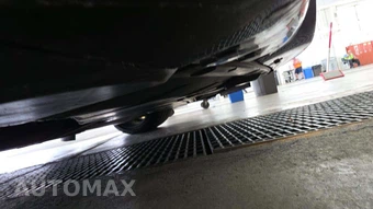 2025 BMW M4 Competition xDrive Coupe - miniatura 25
