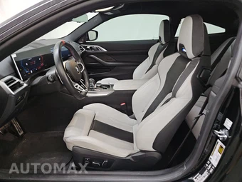 2025 BMW M4 Competition xDrive Coupe - miniatura 7