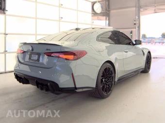 2025 BMW M4 Competition xDrive Coupe - miniatura 4