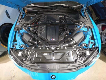 2025 BMW M4 Competition xDrive Coupe – miniatura 24