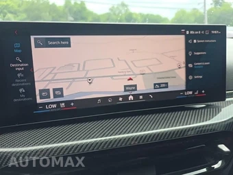 2025 BMW M4 Competition xDrive Coupe - miniatura 23